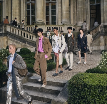 Jonathan Anderson Showed Us How to Embody a Modern-Day Aristocrat